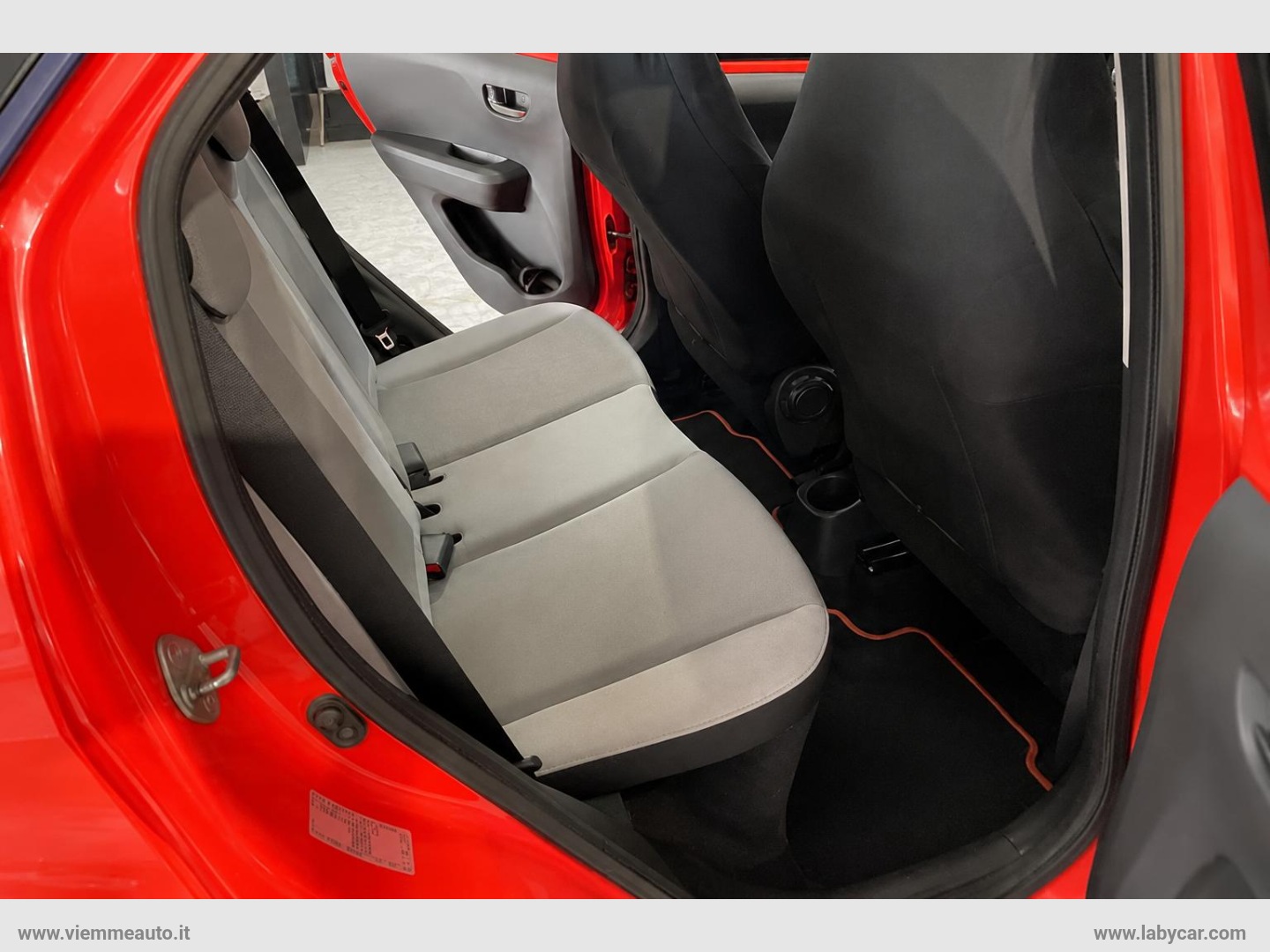 Aygo 1.0 VVT-i 69 CV 5p. x-cite - immagine 7