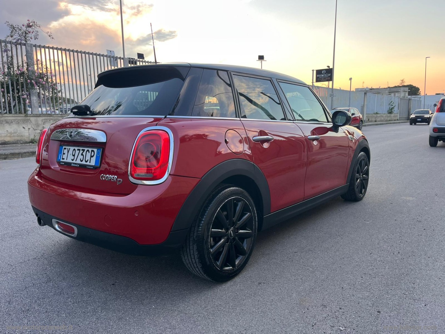 Mini Cooper D 5 porte - immagine 7