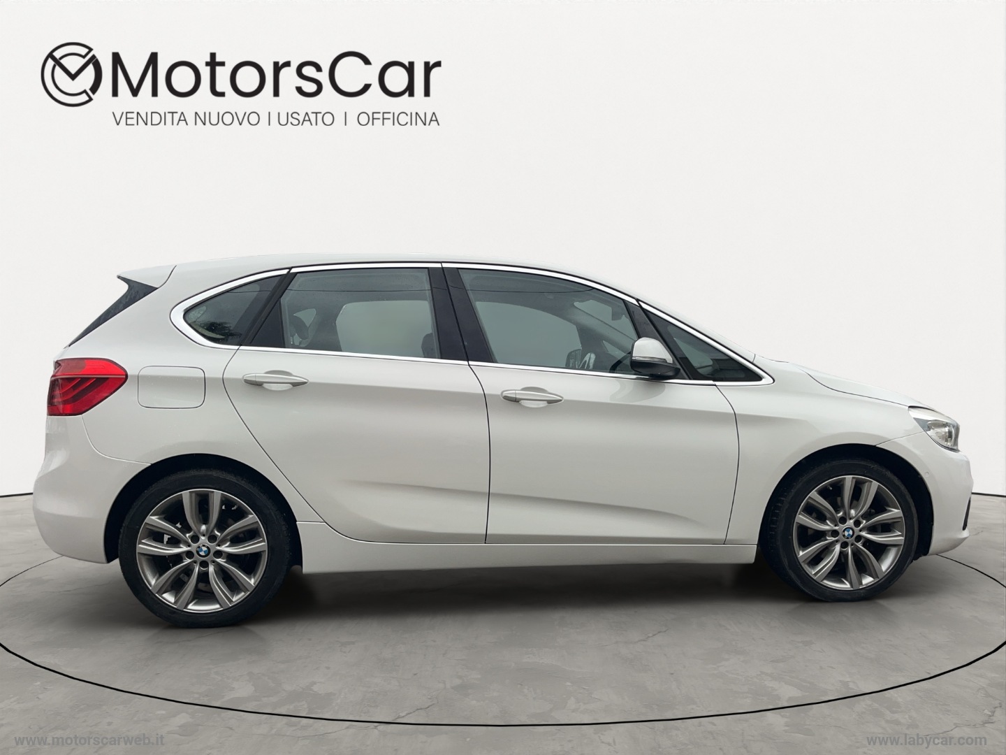 218d Active Tourer Luxury - immagine 7