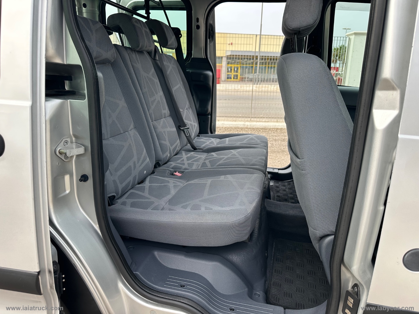 TOURNEO CONNECT N1 5 POSTI - immagine 7