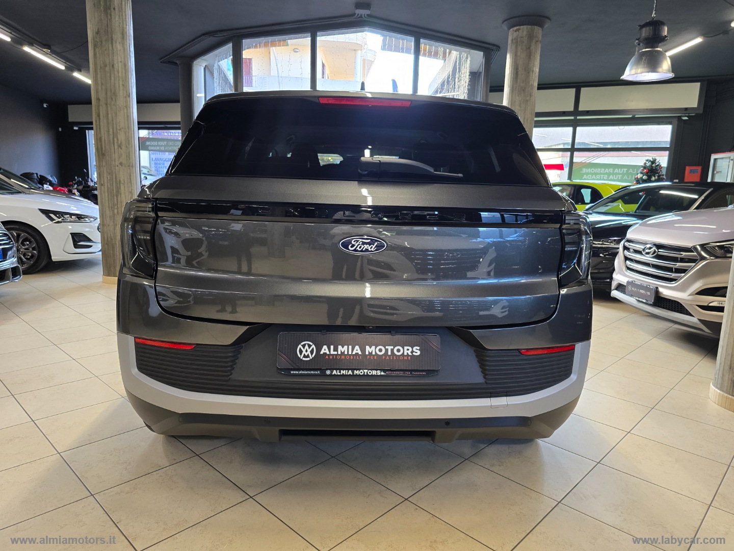 Explorer-E Ext. Range Exp. Prem. 286 CV - immagine 7