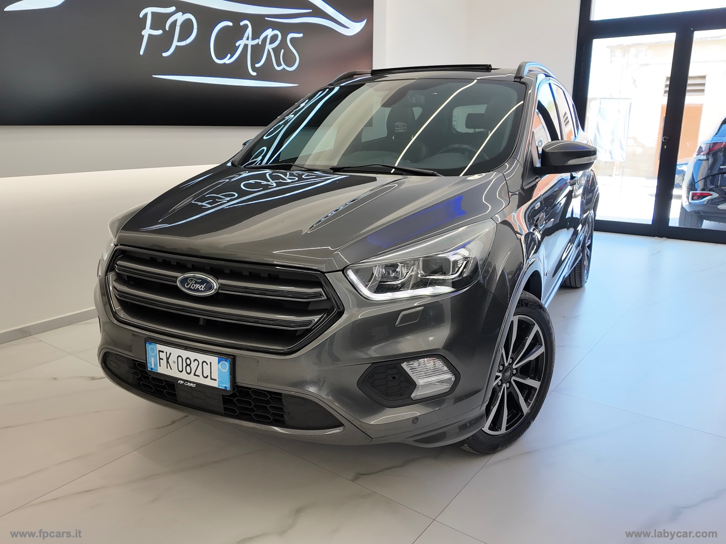 Kuga 2.0 TDCI 150CV S&S 4WD Pow. ST-Line TETTO APRI. - immagine 7