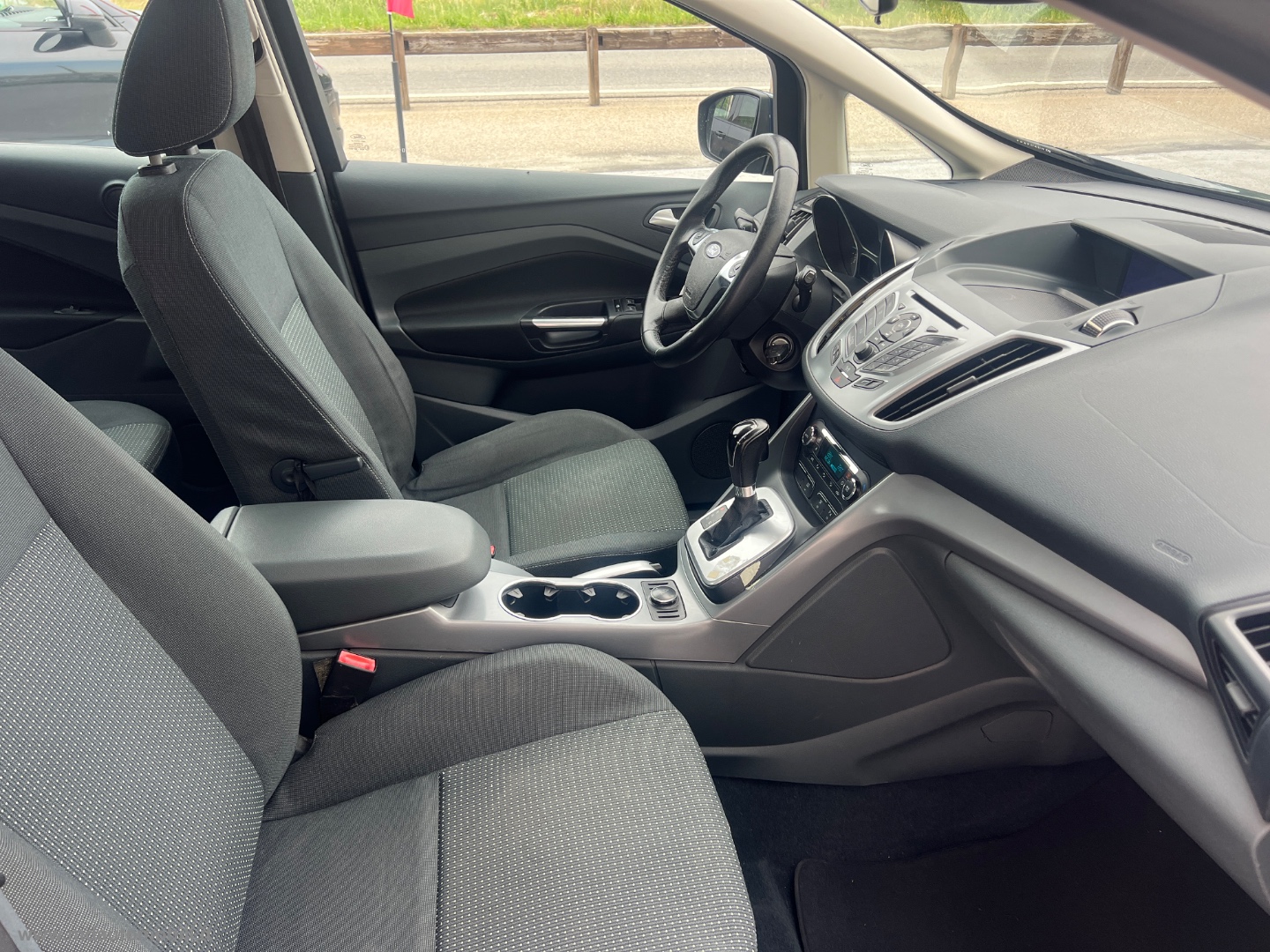C-Max7 2.0 TDCi 115 CV Pow. Business 7 POSTI - immagine 7
