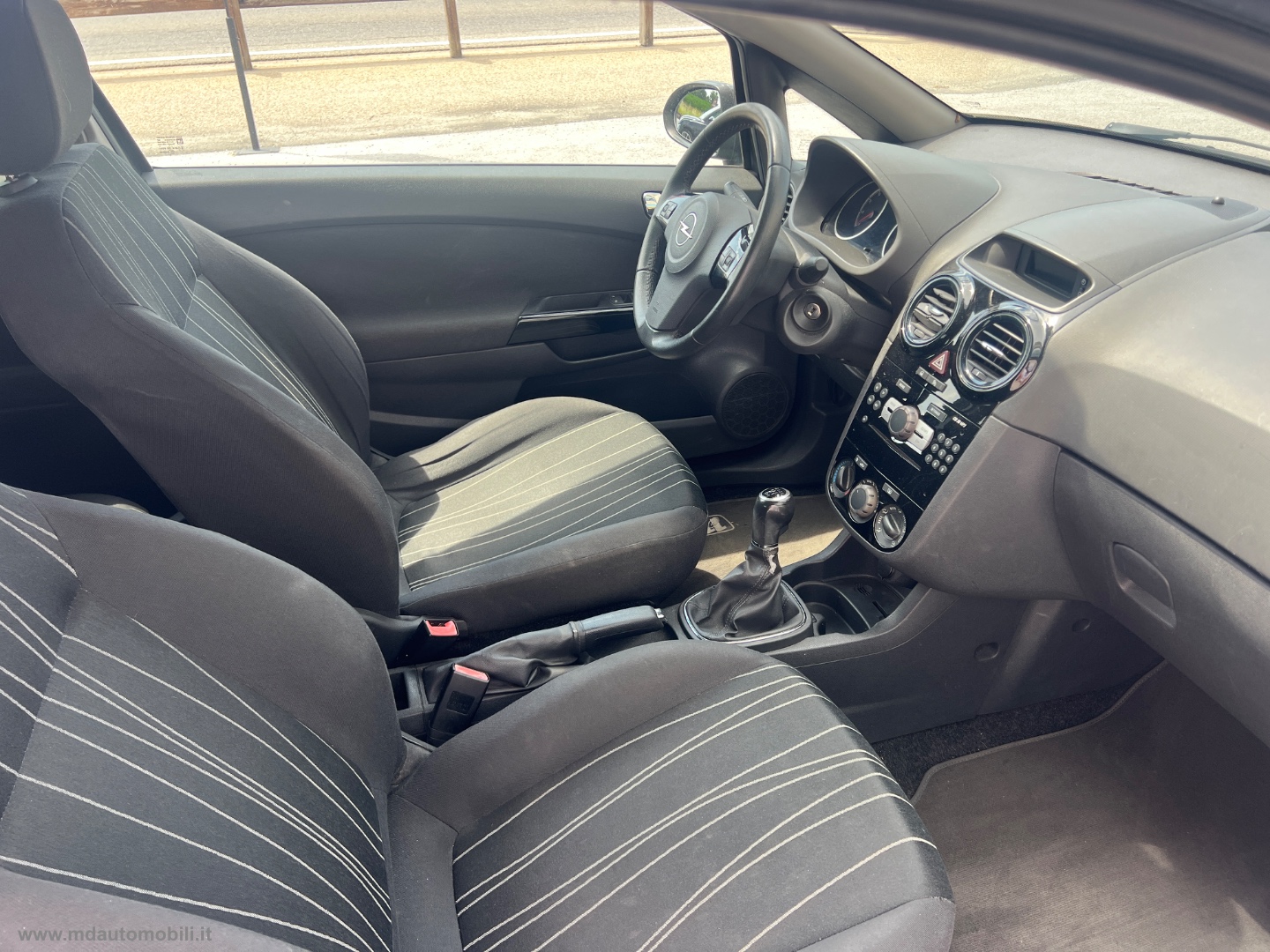 Corsa 1.2 3p. Club SOLO KM.122000 - immagine 7