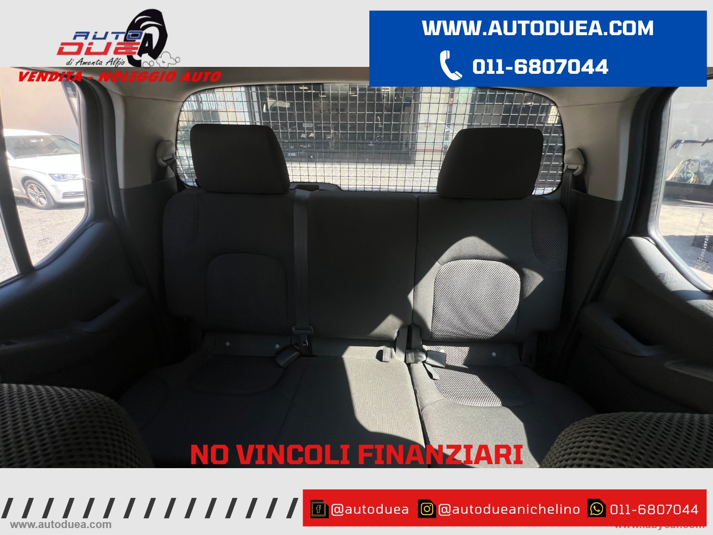 Navara 2.5 dCi 4WD Double Cab Sport - immagine 7