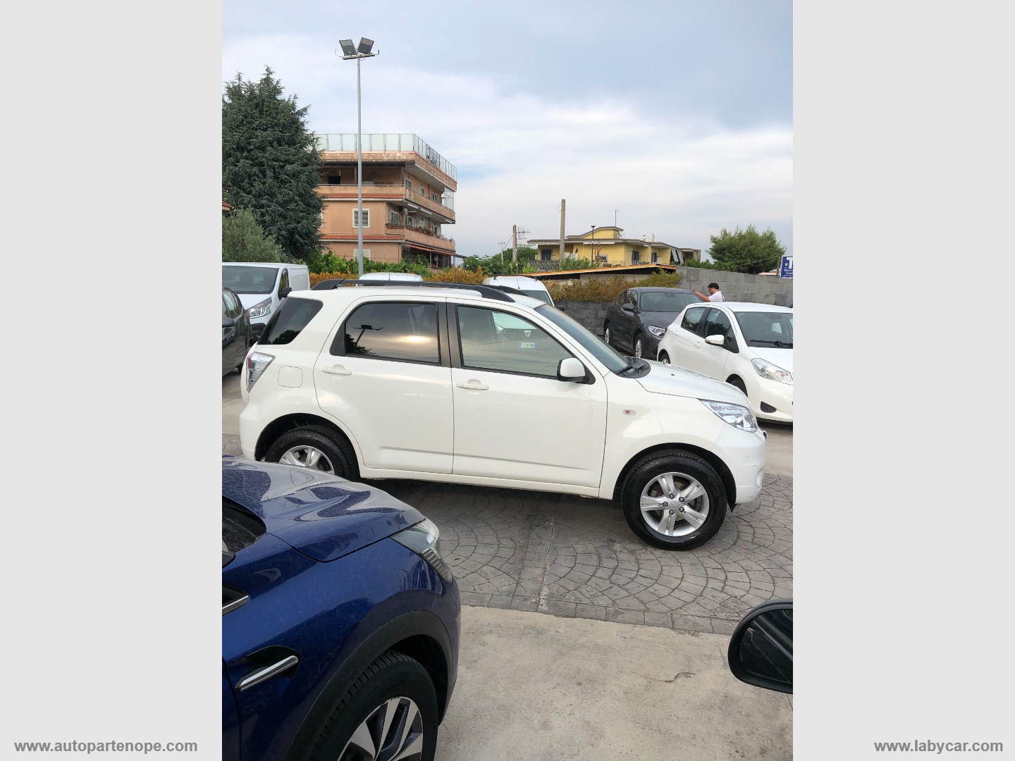 Terios 1.5 4WD B Easy Green Powered - immagine 7