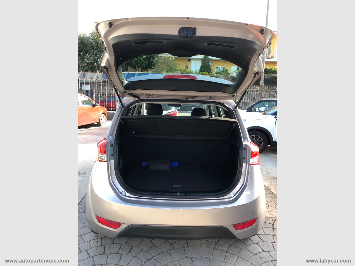 ix20 1.4 90 CV Econext Comfort - immagine 7