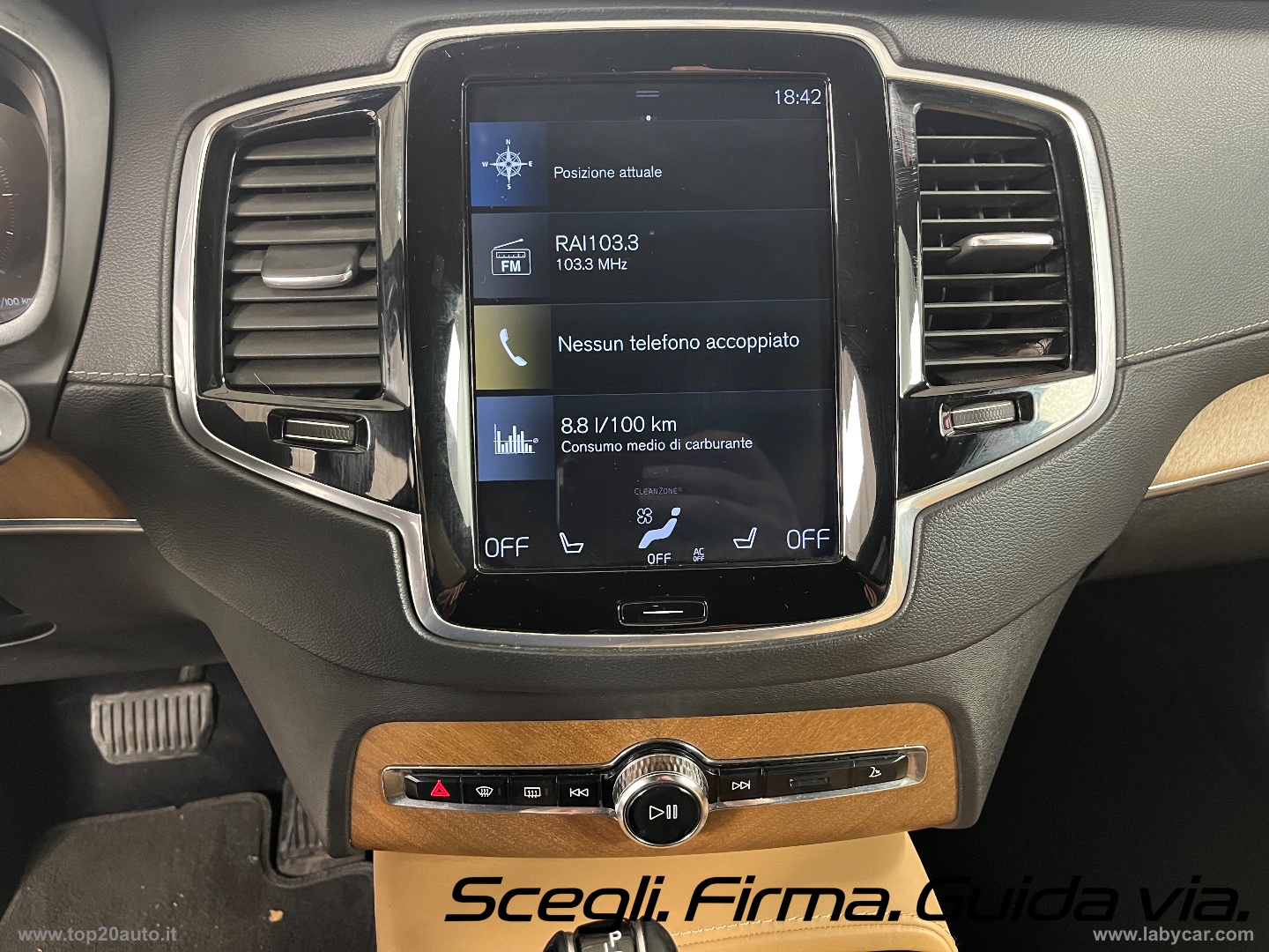 XC90 D5 AWD Geartronic Inscription|TOTAL BLACK|PELLE TOTALE - immagine 7