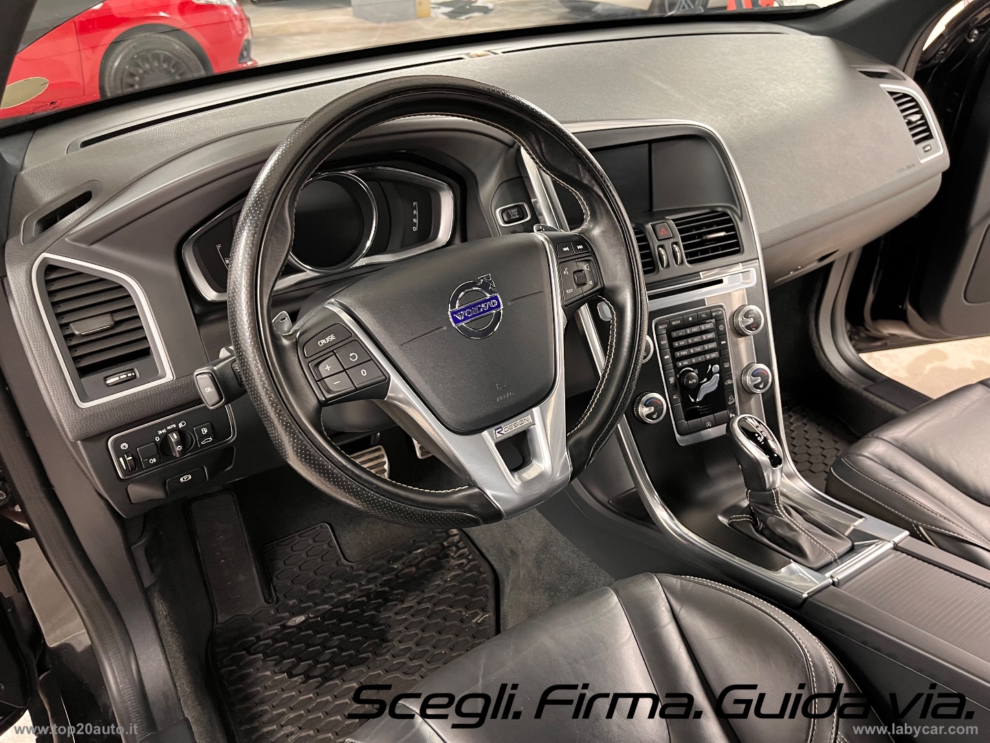 XC60 2.4 D4 4X4 AUTOMATICA R-DESIGN - immagine 7