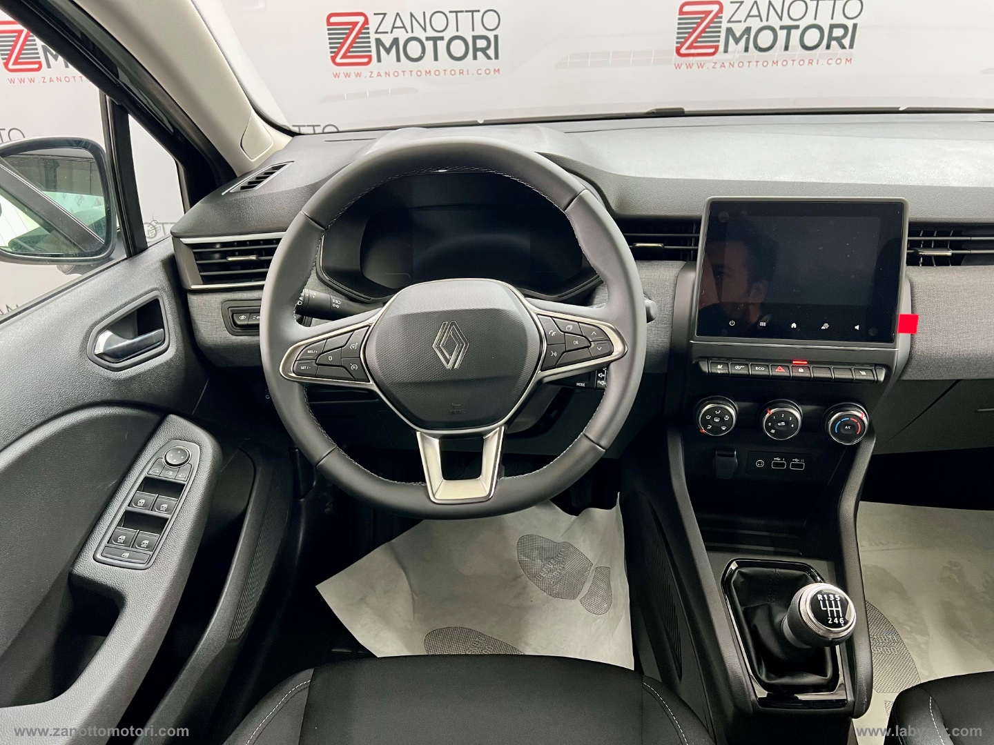 Clio ECO-G 100 CV Evolution PRONTA CONSEGNA - immagine 7