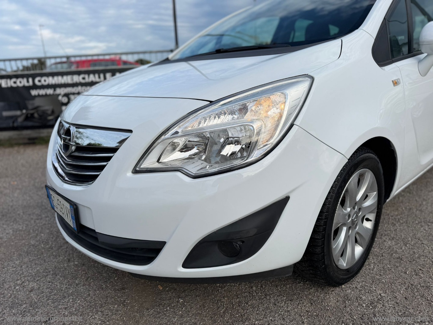 Meriva 1.4 T 120 CV Cosmo - immagine 7