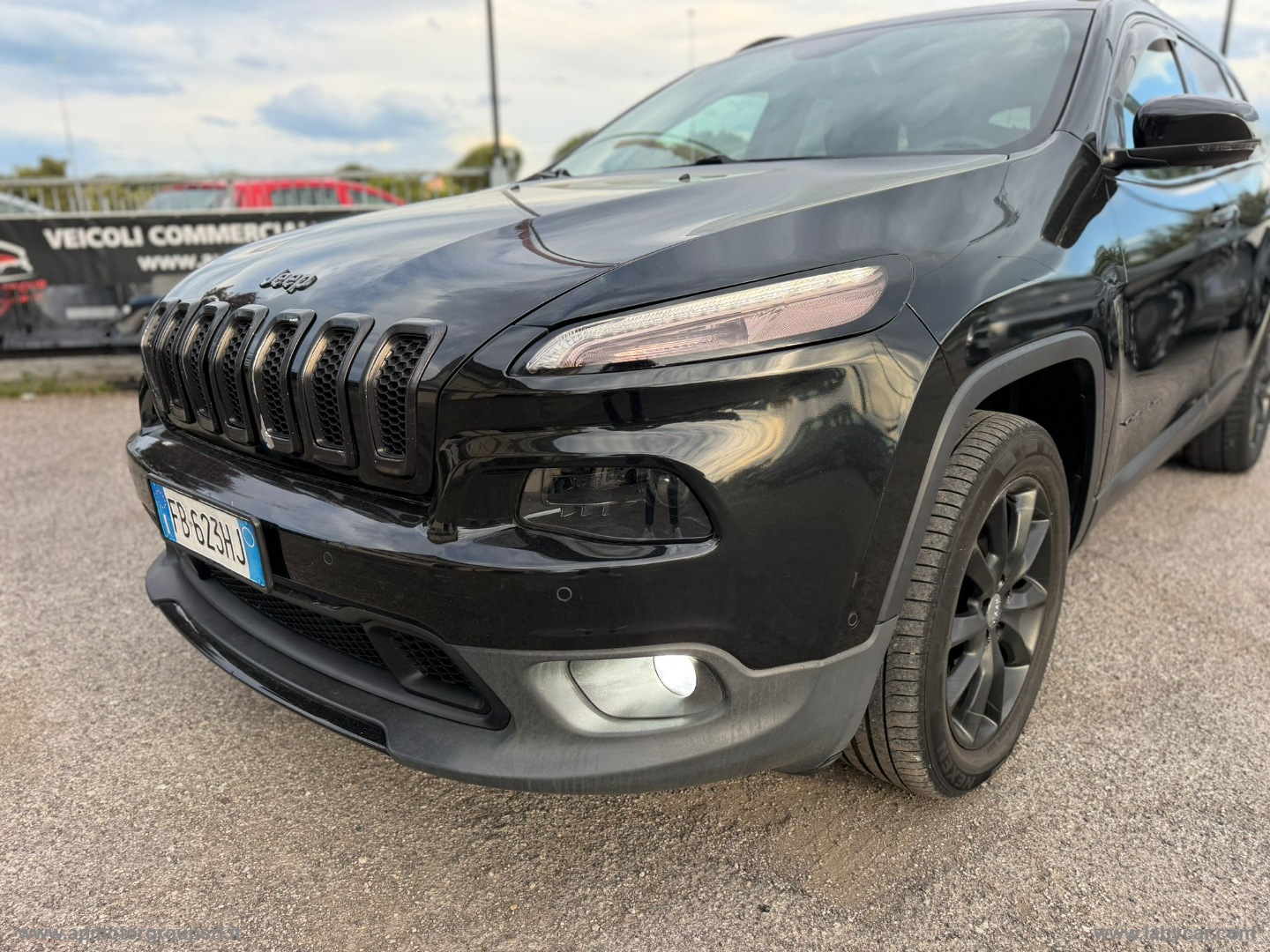 Cherokee 2.2 Mjt II 185CV 4WD AD.I Long. - immagine 7