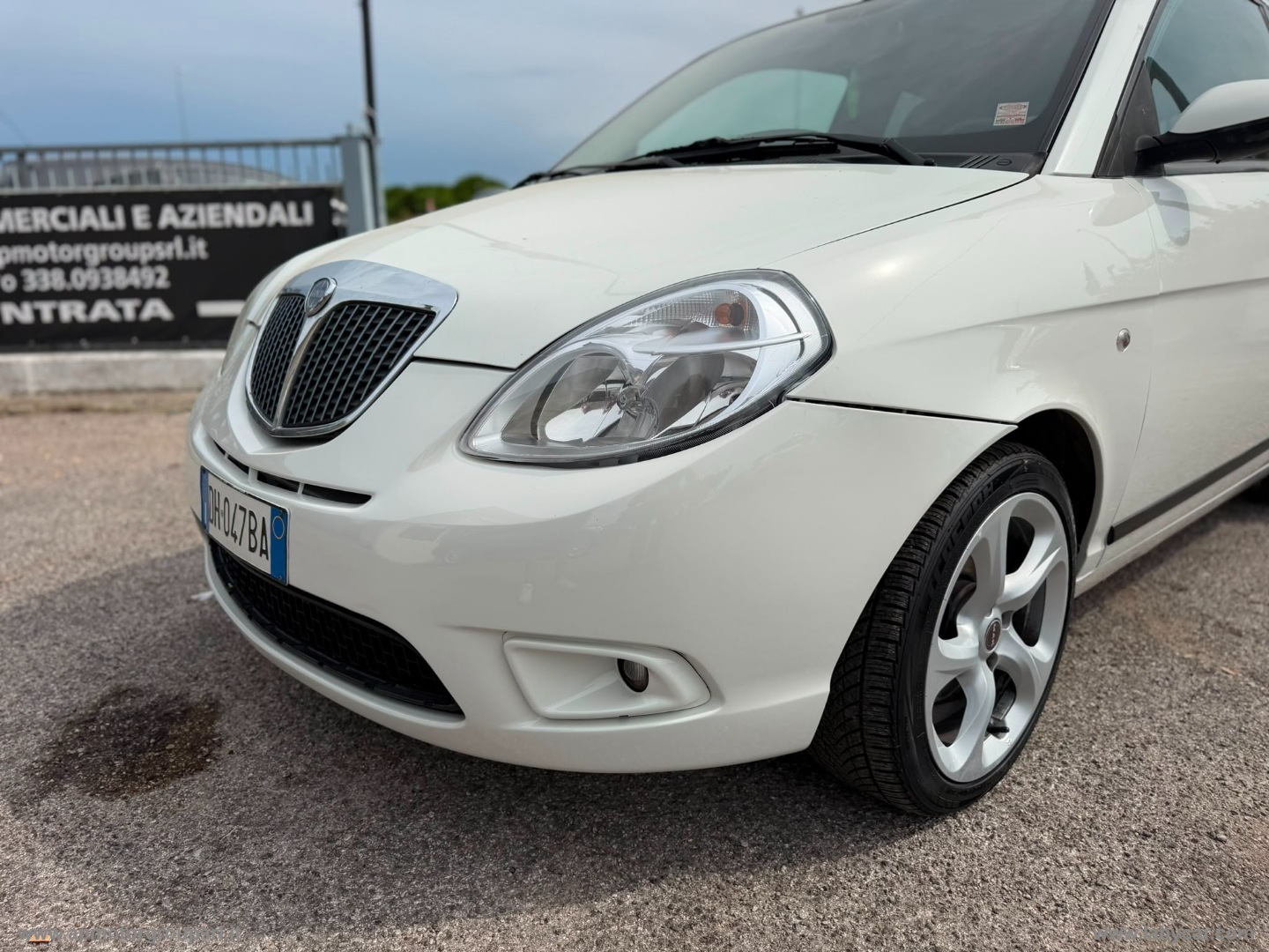 Ypsilon 1.4 16V Platino AUTOMATICA - immagine 7