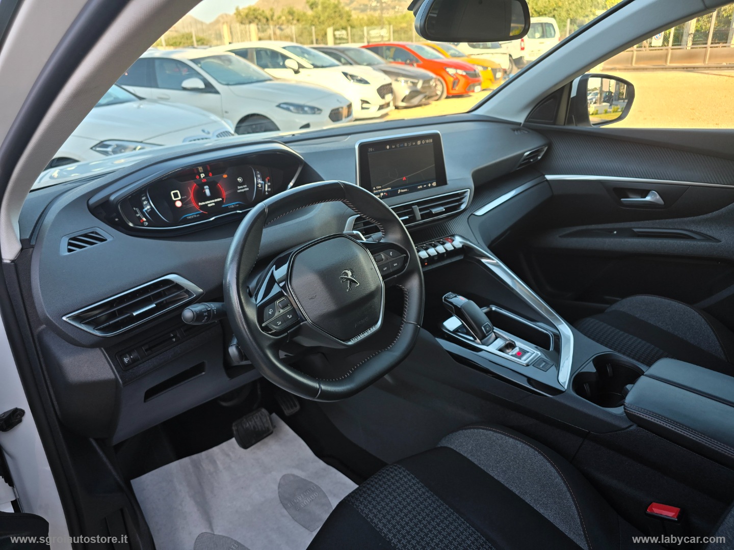 3008 BlueHDi 130 S&S EAT8 Business - immagine 7