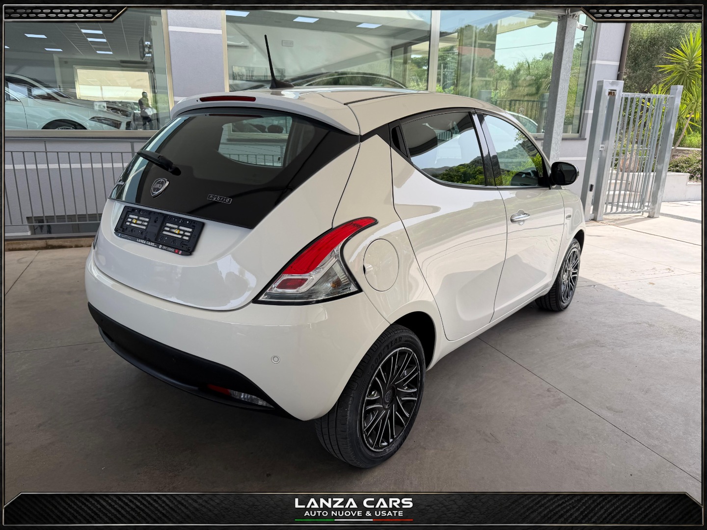 Ypsilon 1.0 FireFly 5p.S&S Hybryd Gold - immagine 7