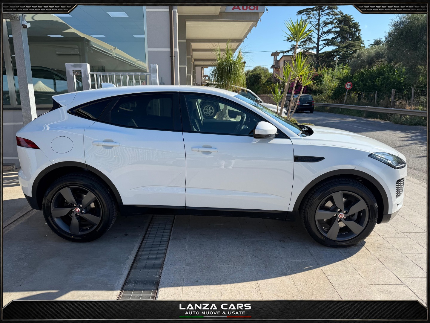 E-Pace 2.0D 150CV - immagine 7