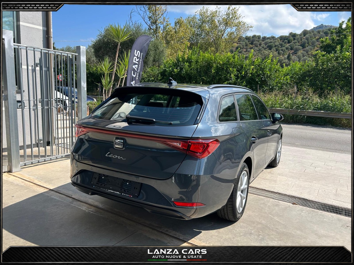 Leon ST 2.0 TDI 150CV DSG Business - immagine 7