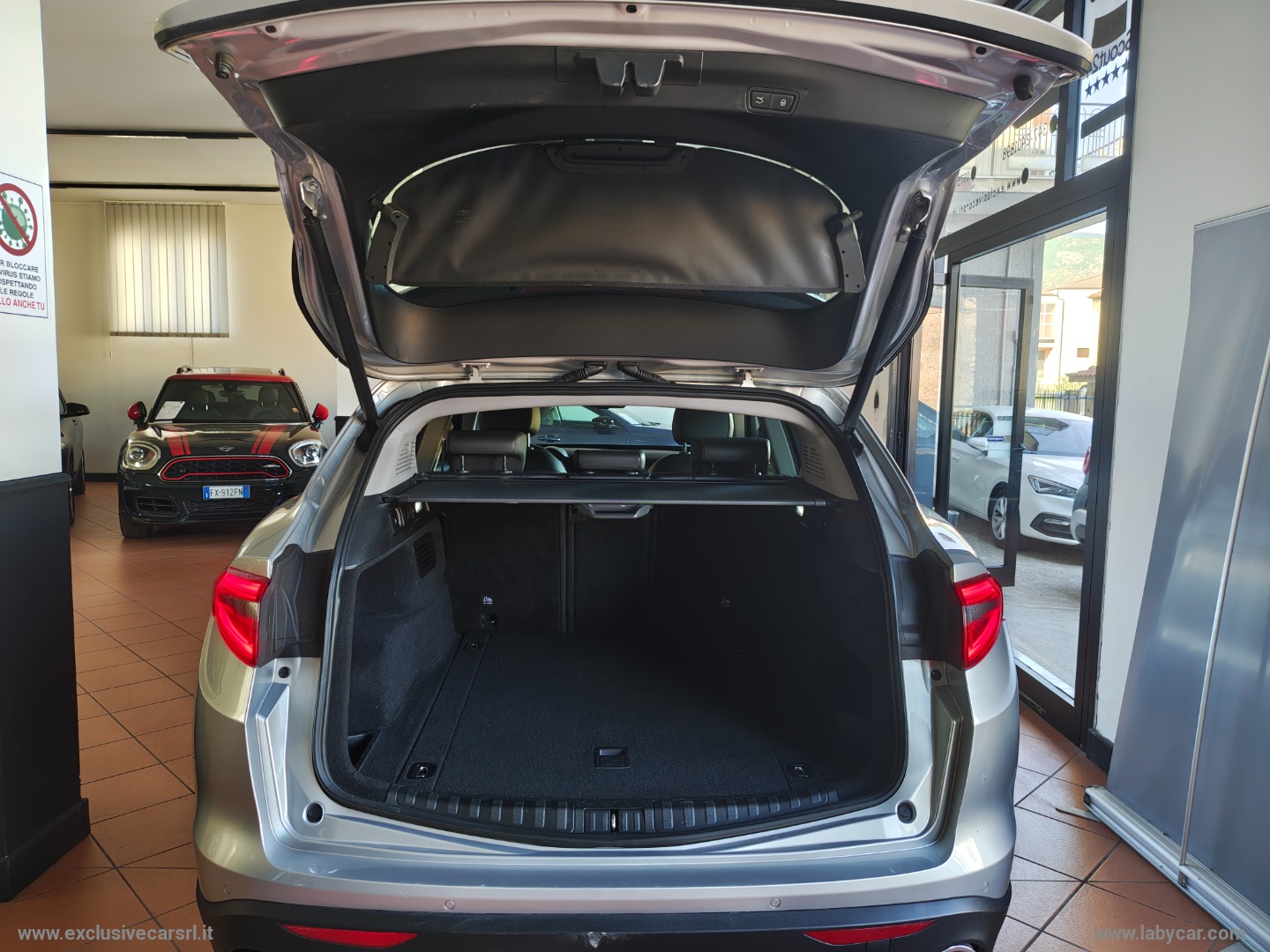 Stelvio 2.2 T.diesel 180 CV AT8 Q4 Exec. - immagine 7