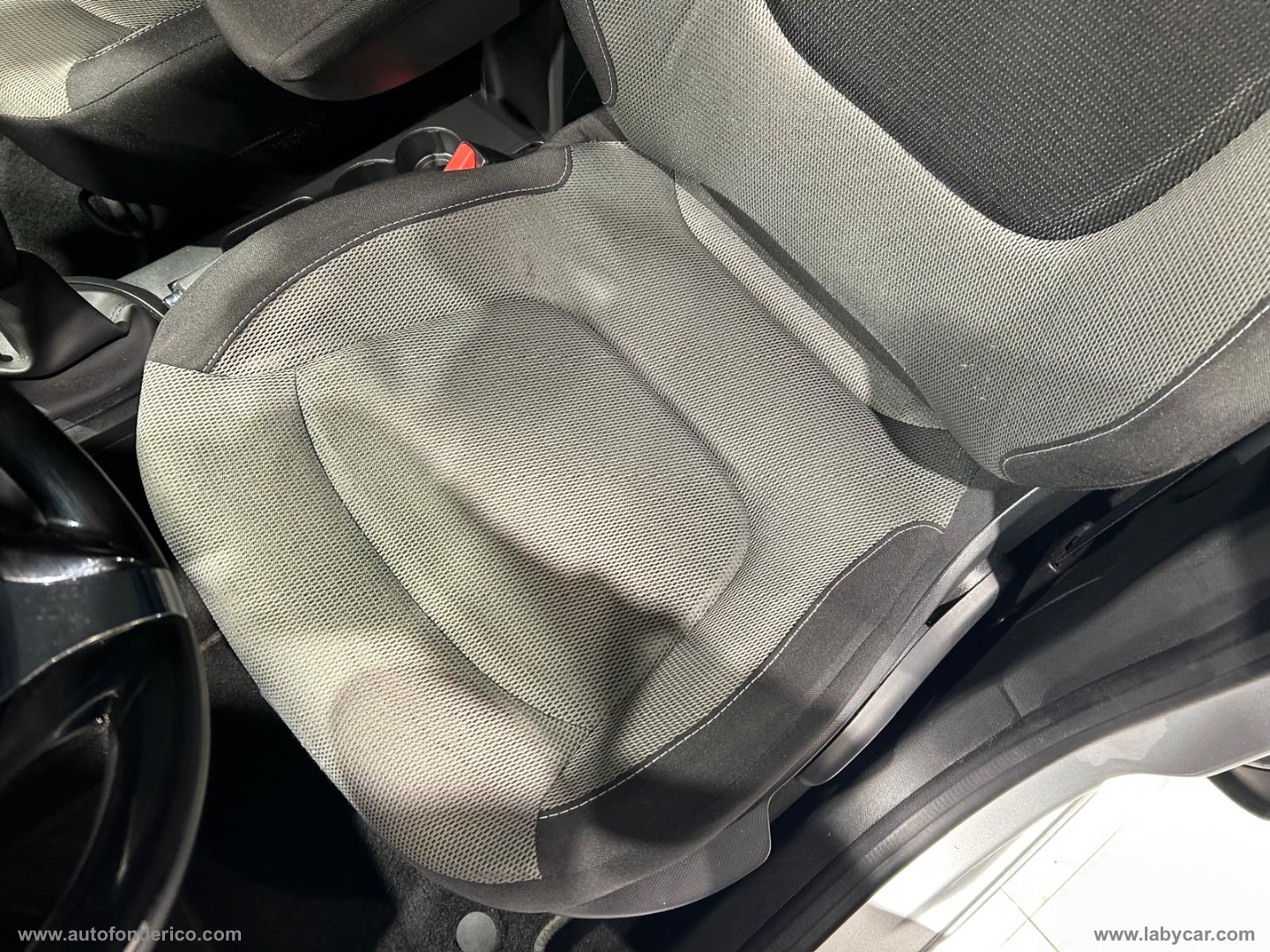 Captur 1.5 dCi 8V 90 CV S&S Ener. R-Link - immagine 7