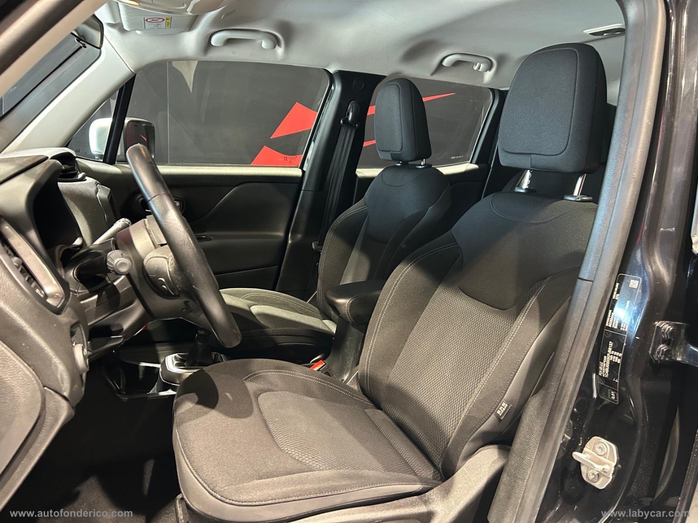 Renegade 1.6 Mjt 120CV Limited - immagine 7