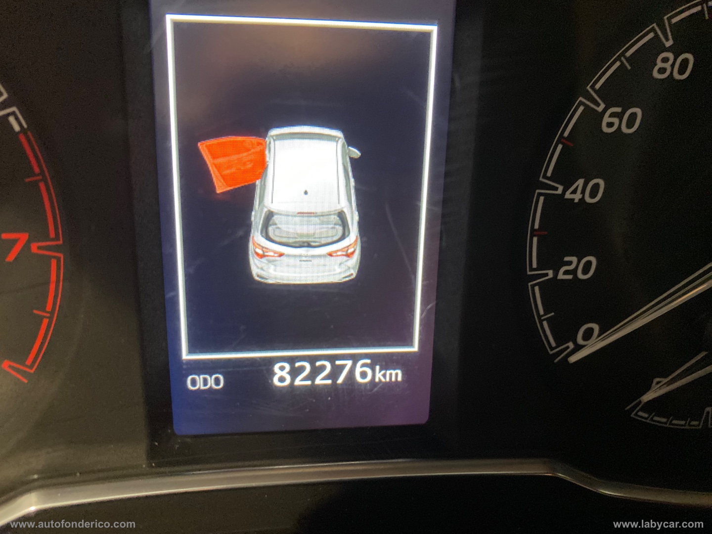 Yaris 1.0 72 CV 5p. Lounge - immagine 7