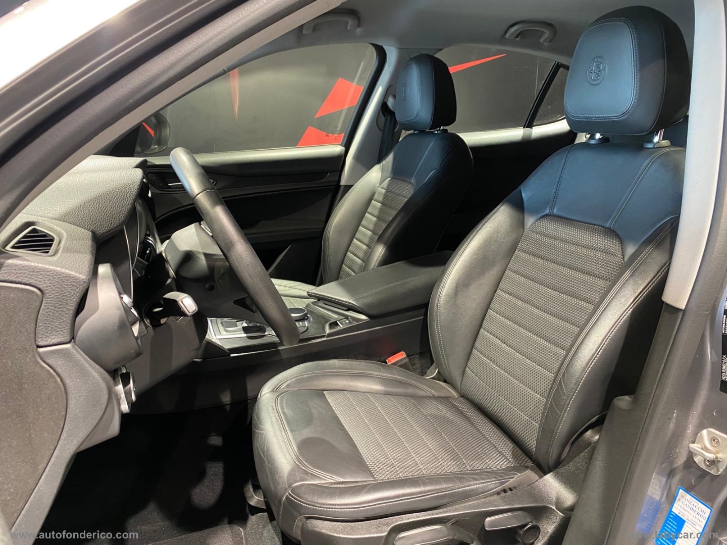 Stelvio 2.2 Diesel 210 CV AT8 Q4 EXECUTIVE - immagine 7