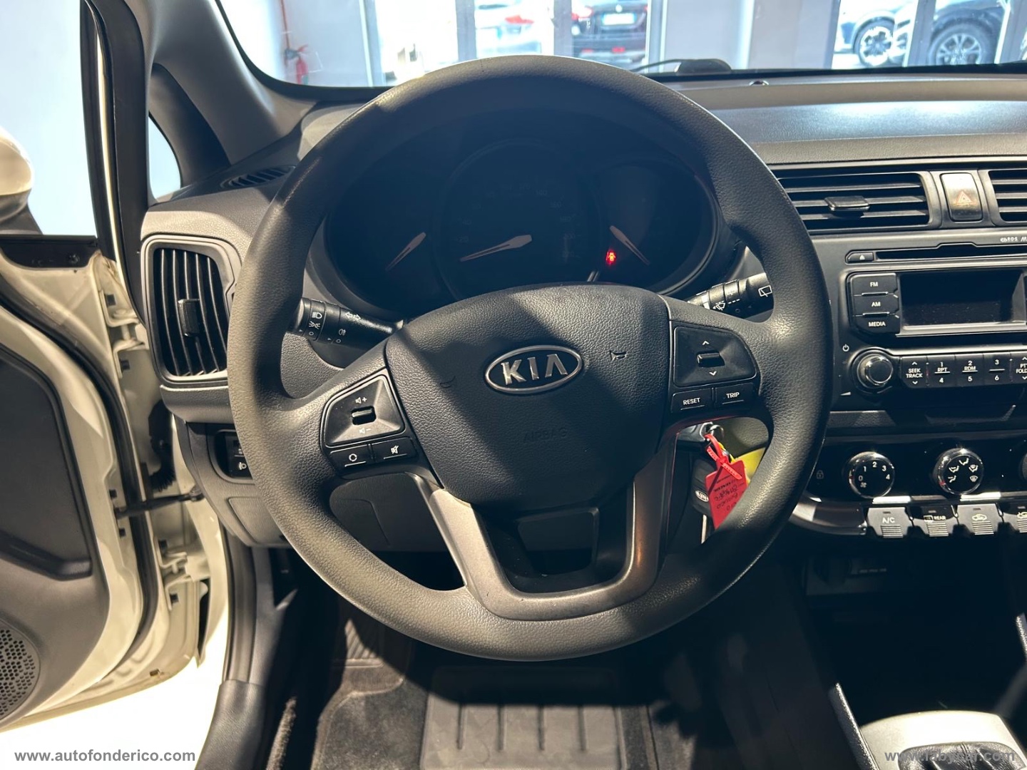 Rio 1.4 CRDi WGT 5p. EX - immagine 7