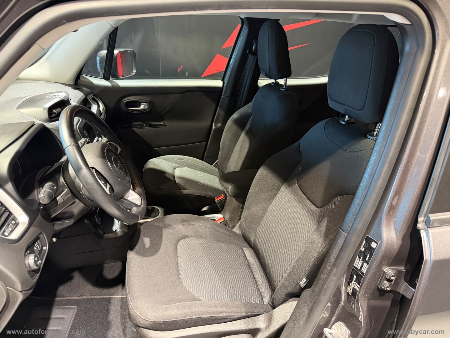 Renegade 2.0 Mjt 140 CV 4WD AD.Longitude - immagine 7