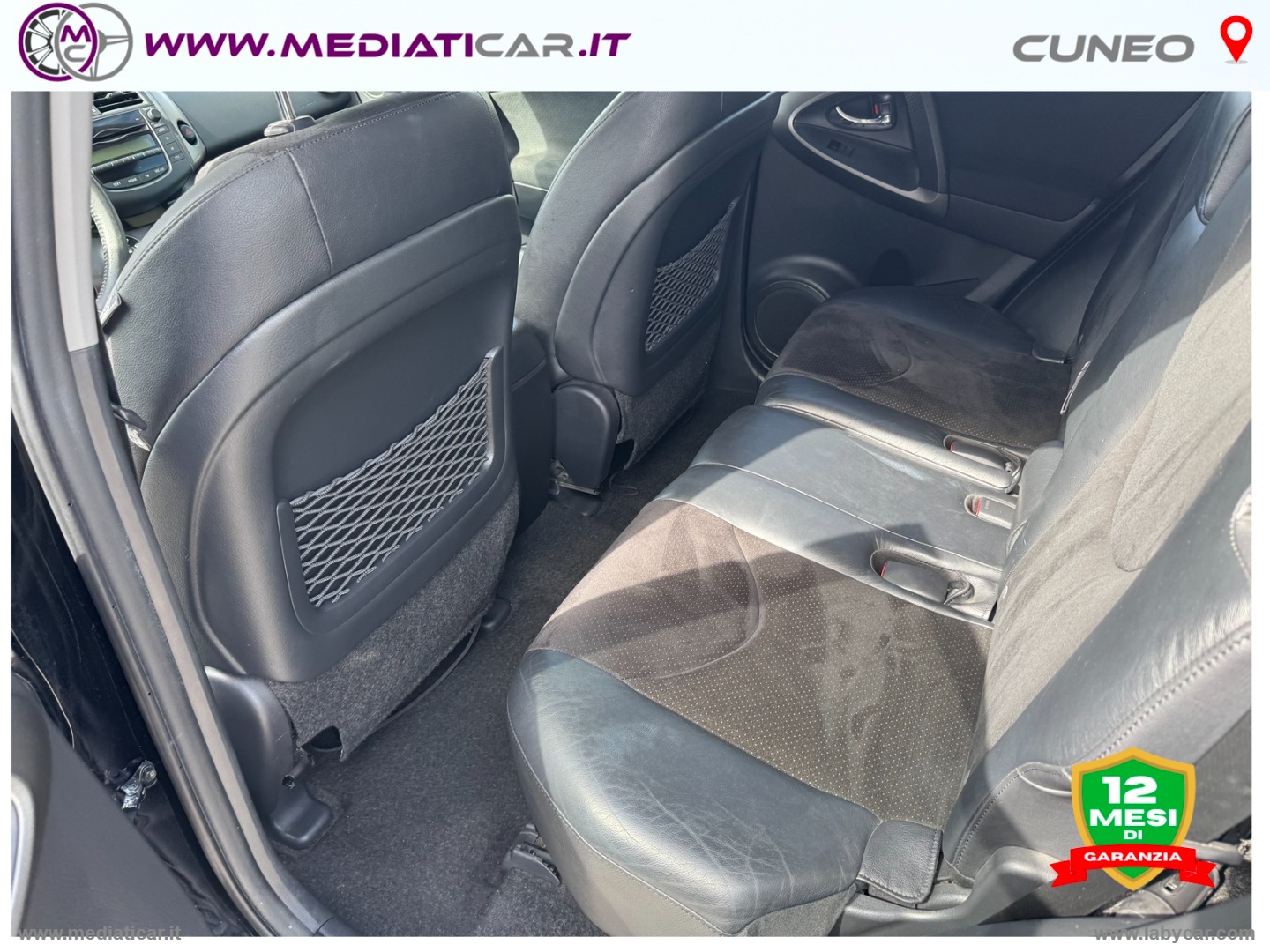 RAV4 Crossover 2.2 D-4D 150 CV Exclusive - immagine 7