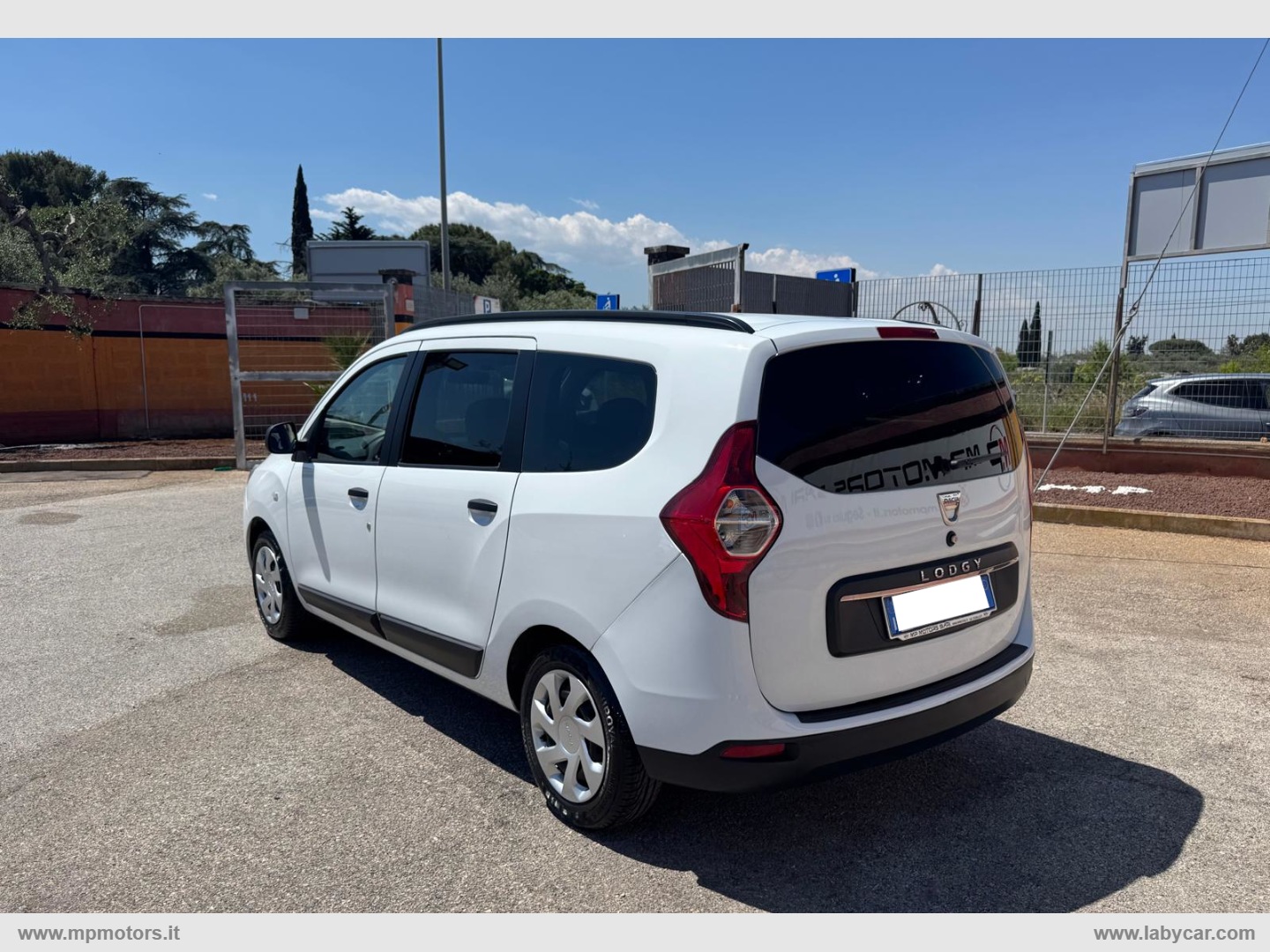 LODGY AMBIANCE 7 POSTI 1.6 100CV GPL - immagine 7