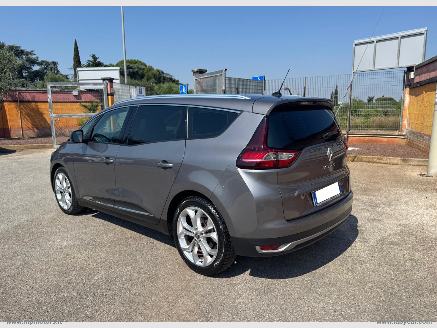 GRAND SCENIC 7 POSTI BUSINESS 1.6 DCI 130CV - immagine 7