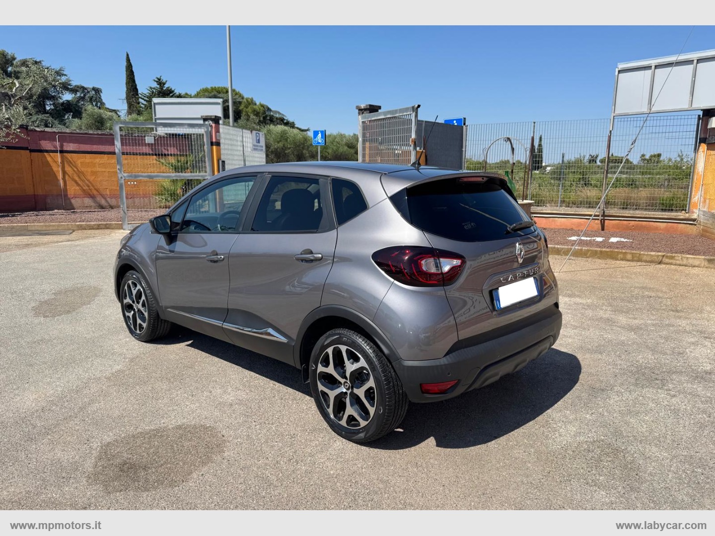 CAPTUR BUSINESS 1.5 DCi 90CV AUTOMATICA - immagine 7