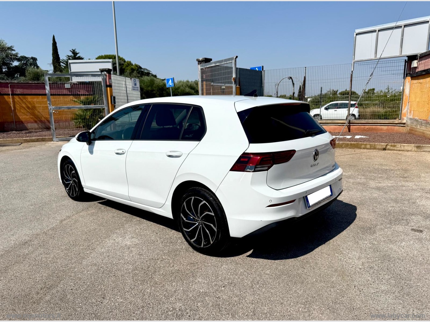 GOLF LIFE DSG 1.0 eTSI 110CV EVO AUTOMATICA - immagine 7