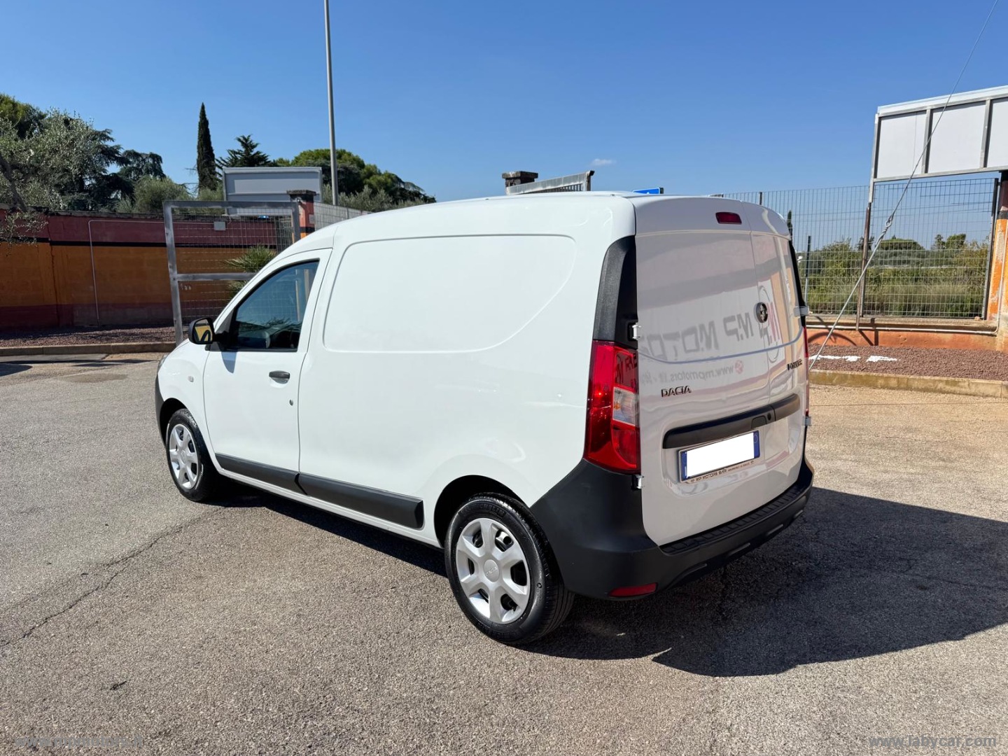 DOKKER CARGO 1.6 110 CV GPL - immagine 7