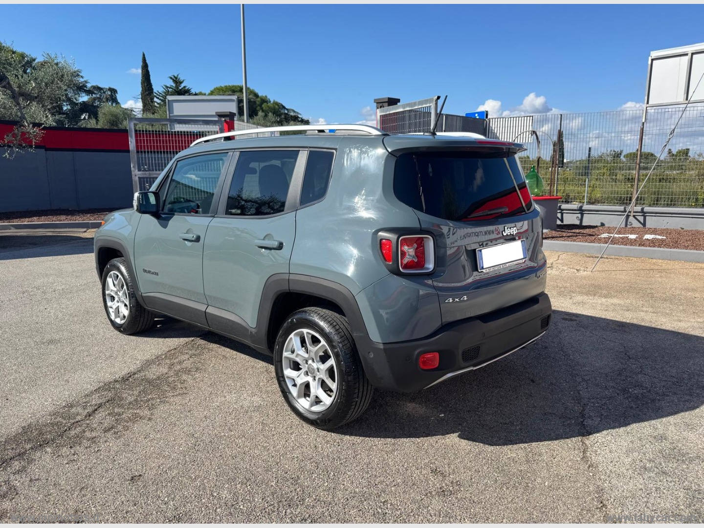 RENEGADE LIMITED 4X4 2.0 MJ 140CV - immagine 7