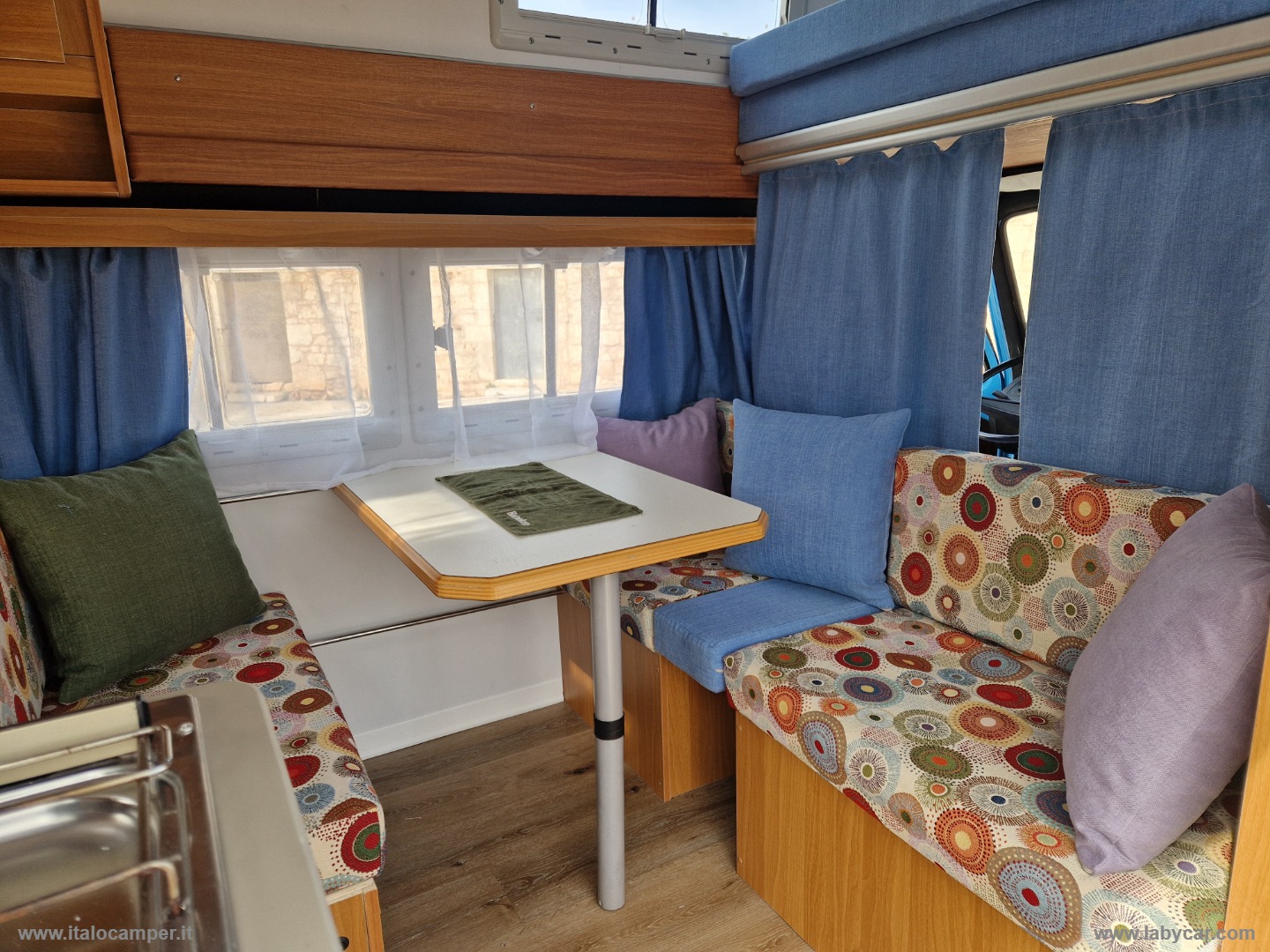 VOLKSWAGEN WESTFALIA CARONTE FURGONATO - immagine 7