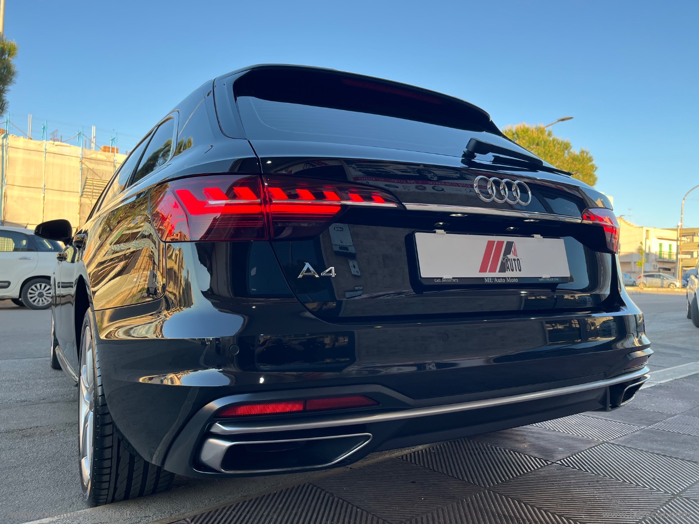 A4 Avant 30 TDI/136CV S tr. S line ed. - immagine 7