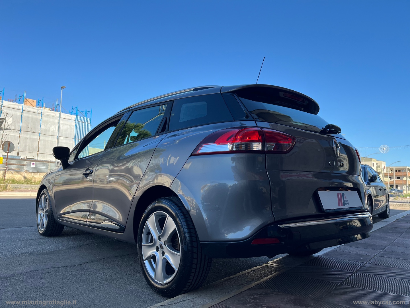 Clio Sporter dCi 8V 75 CV S&S Energy Zen - immagine 7