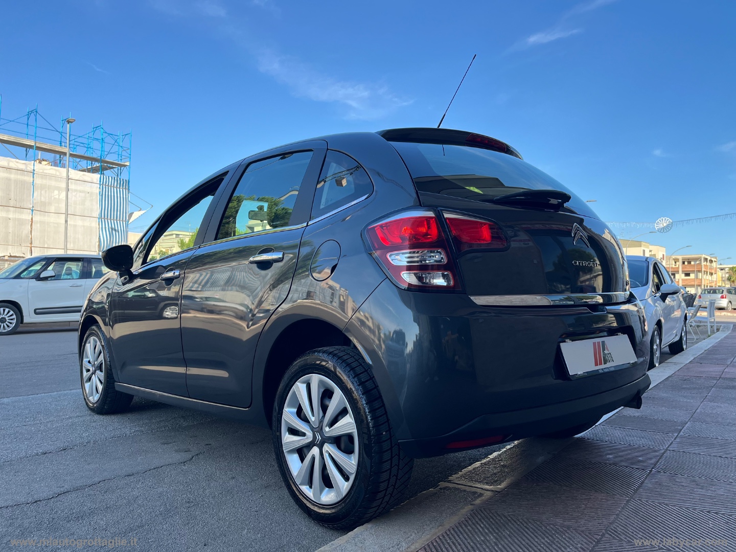 C3 BlueHDi 75 Exclusive - immagine 7