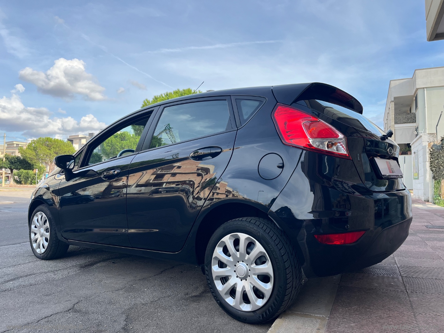 Fiesta 1.4 5p. Bz.- GPL Titanium - immagine 7