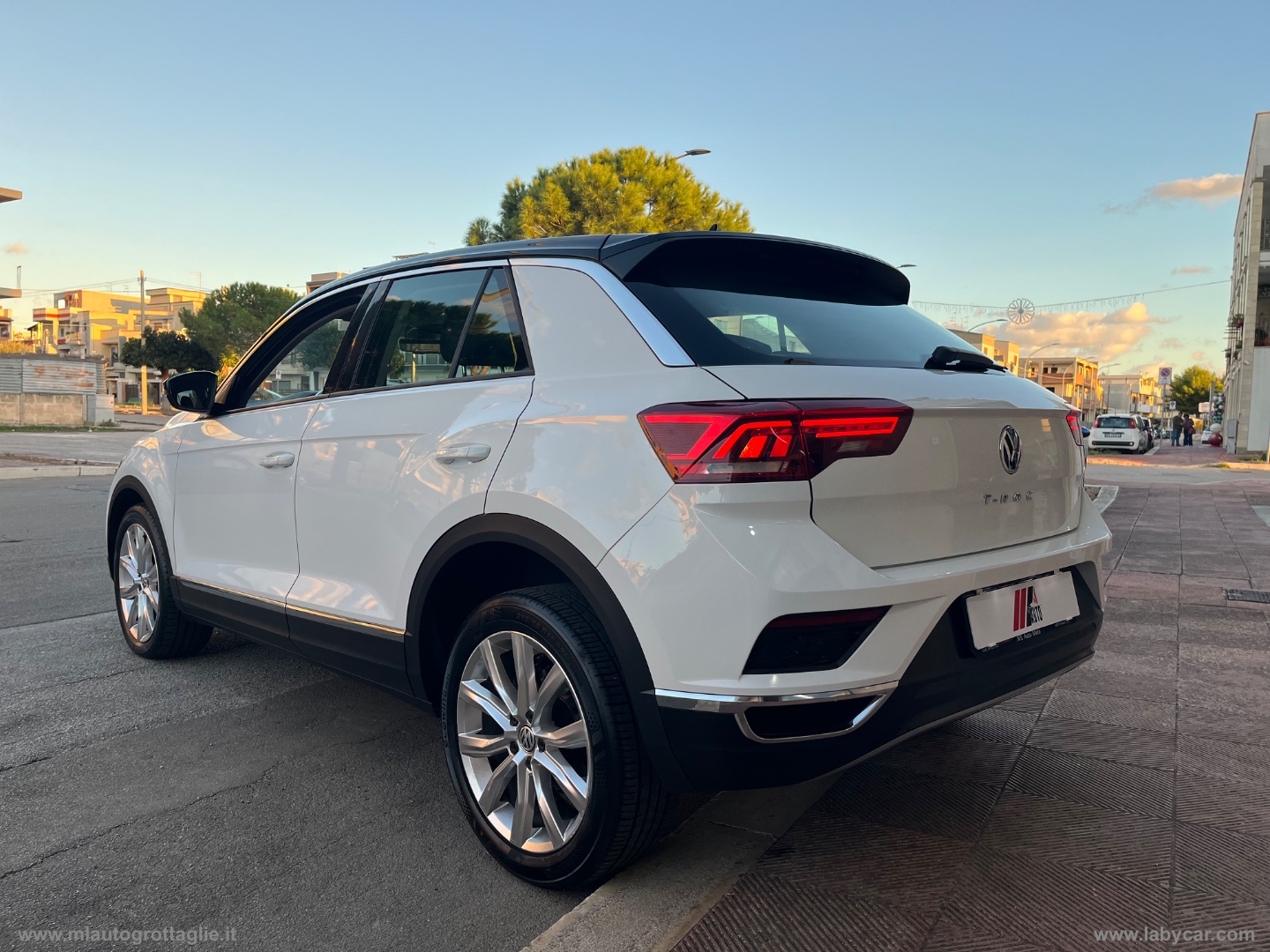 T-Roc 1.6 TDI SCR Advanced BlueMot.Tech. - immagine 7