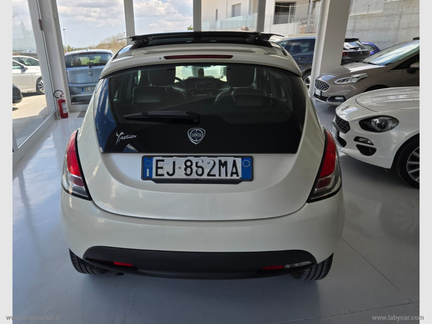 Ypsilon 1.3 MJT 95 CV 5p. S&S Platinum TETTO APRIBILE - immagine 7