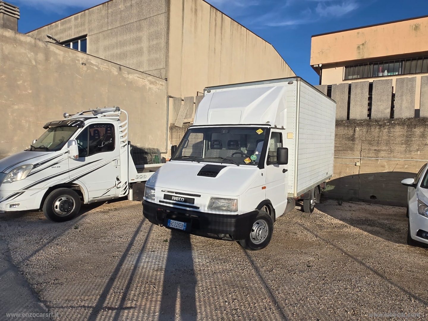 Daily 30.8 2.8 D PL Cabinato Basic PATENTE B - immagine 7