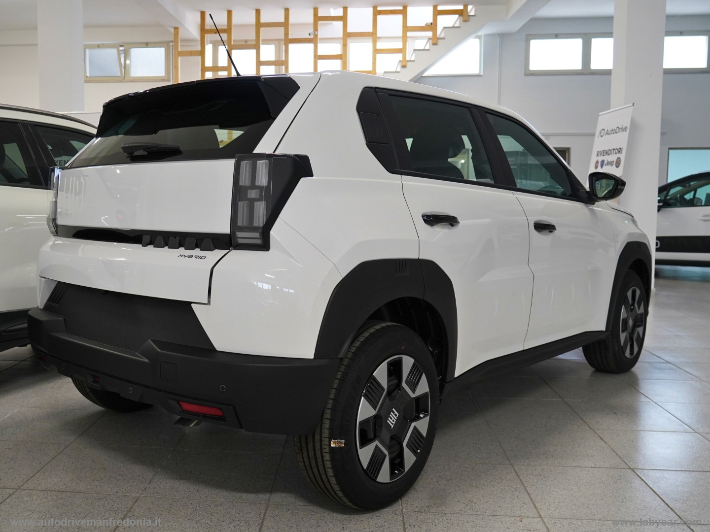 Grande Panda 1.2 Hybrid 110 CV S&S Icon - immagine 7