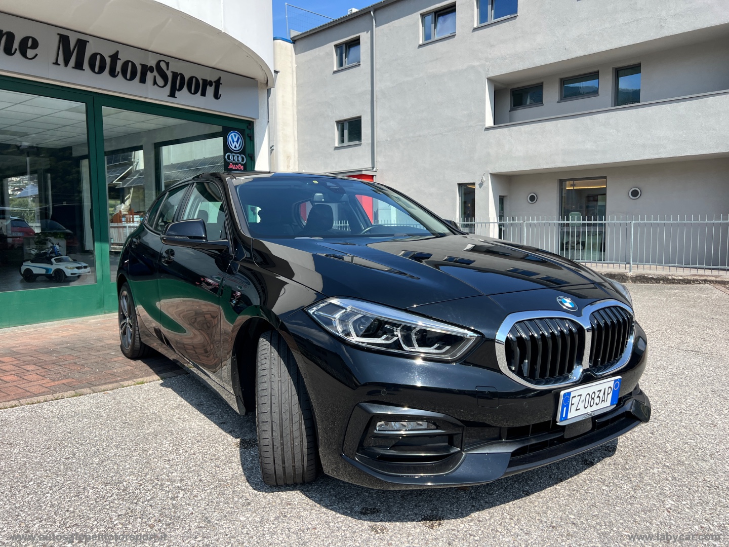 120d xDrive 5p. Sport RETROCAMERA - immagine 7