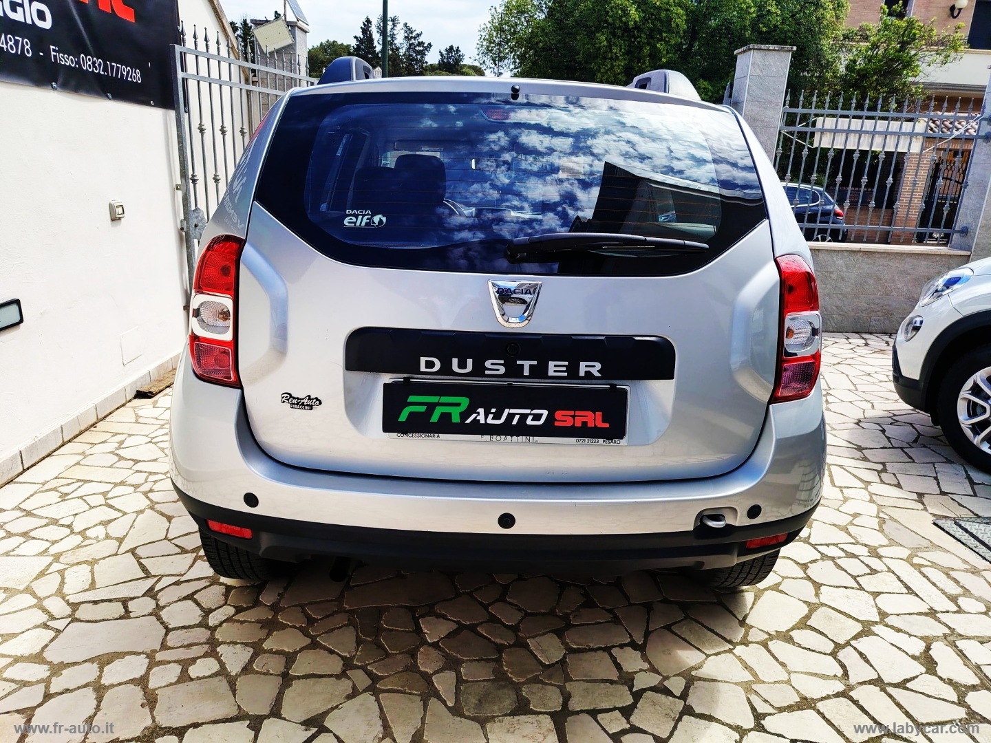 Duster 1.6 110 CV 4x2 Lauréate - immagine 7