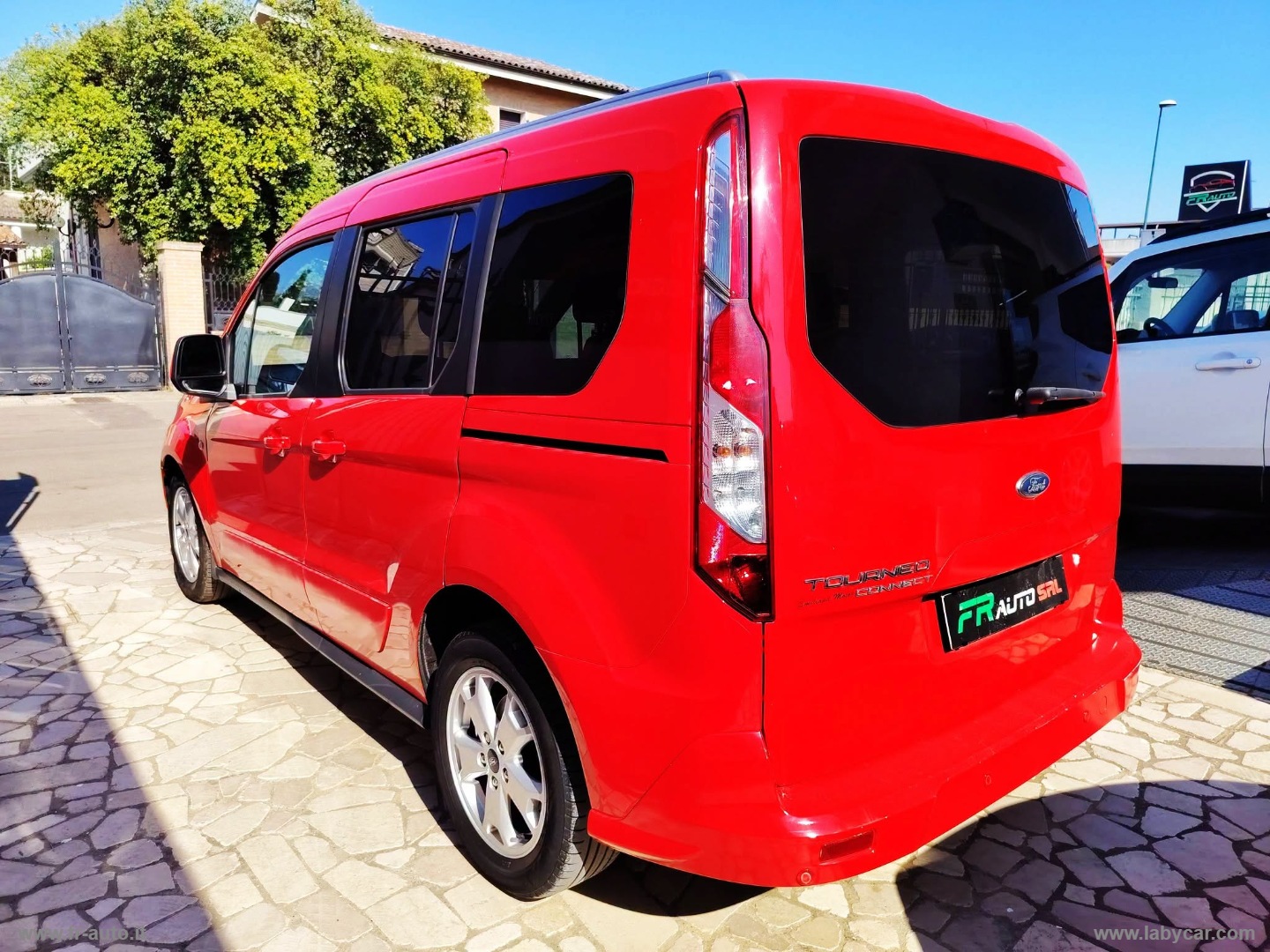 Tourneo Connect 1.5 TDCi 120 CV Tit. - immagine 7