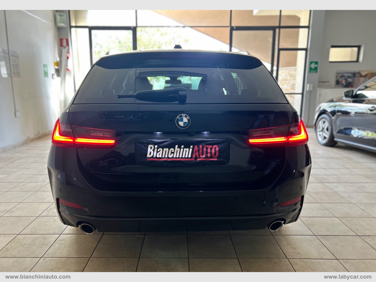 318d 48V Touring - immagine 7