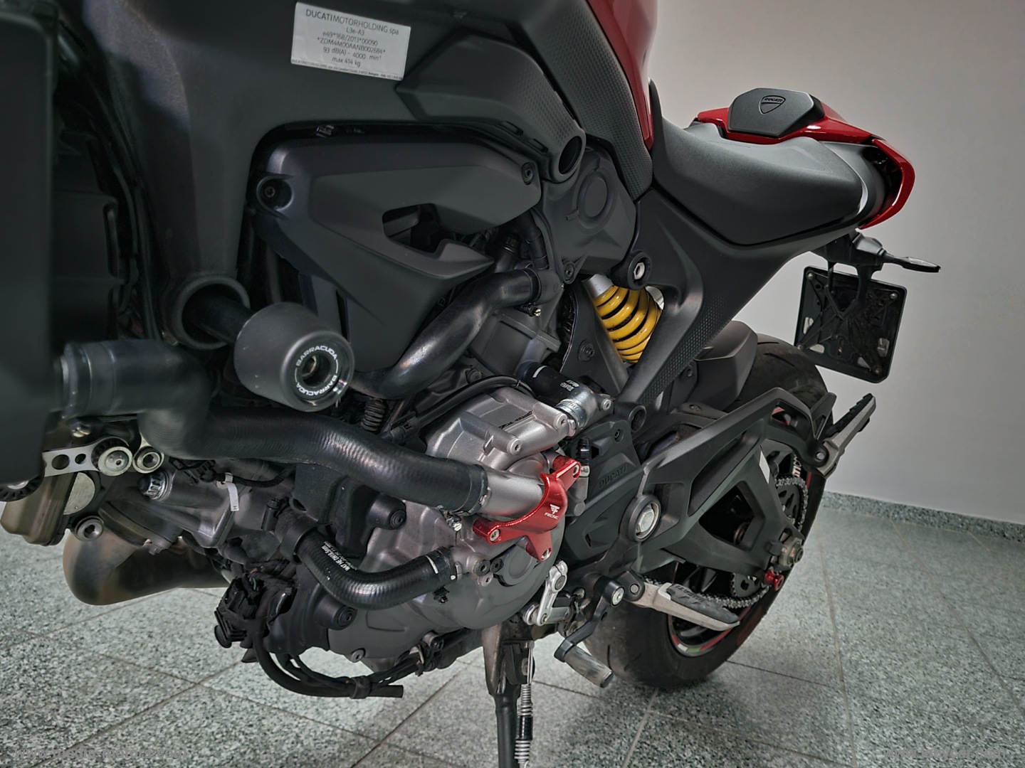 MONSTER 937 PLUS - immagine 7