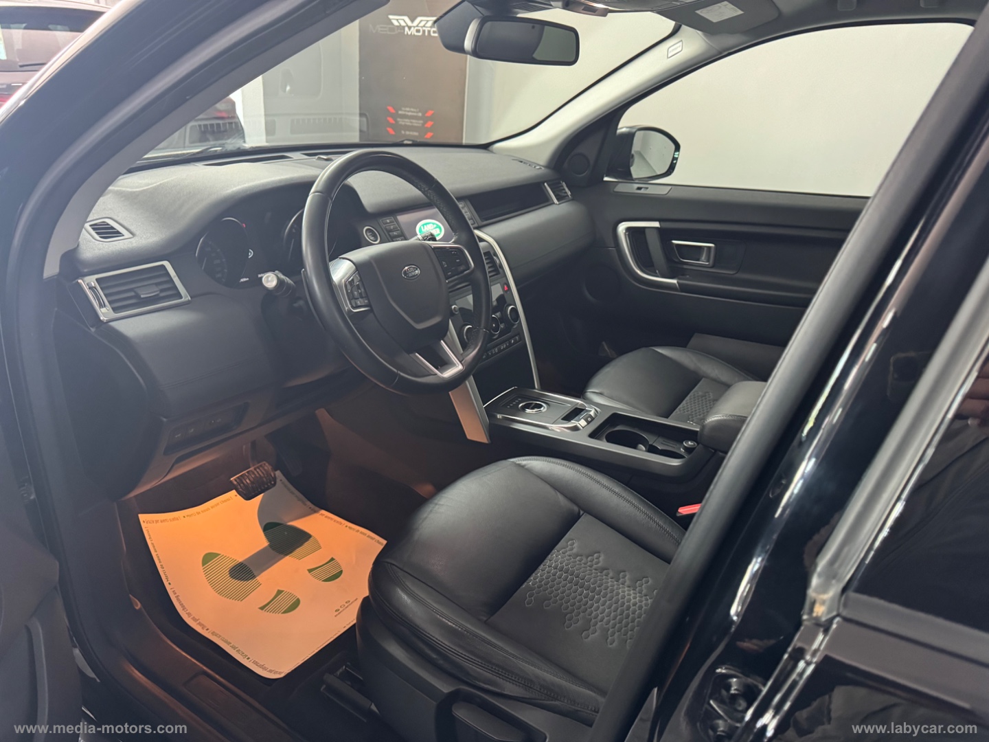 Discovery Sport 2.0 TD4 150 Bus.Pr. SE - immagine 7